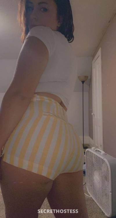 Bella 25Yrs Old Escort Size 5 170CM Tall Lowell MA Image - 2