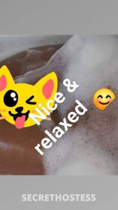 26 year old Escort in Louisville KY bbw with hershey kisses