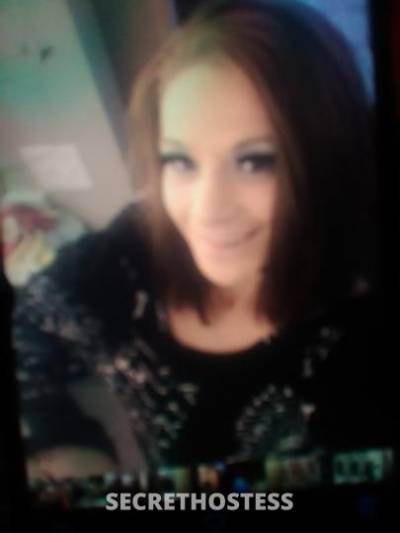 39 year old Escort in Louisville KY 1women looking for men