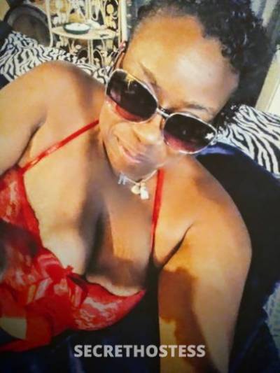 44Yrs Old Escort Size 16 167CM Tall Louisville KY Image - 2