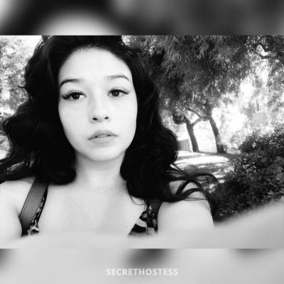 21 year old Hispanic Escort in Riverside CA Love Layla