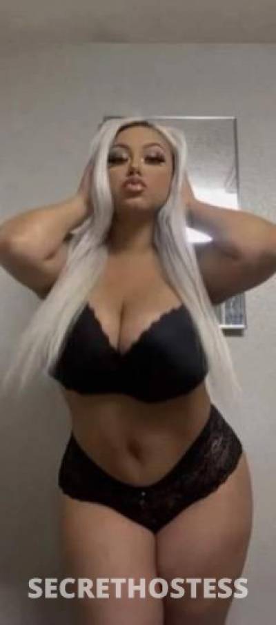 23 year old Escort in San Fernando Valley CA Total Package Petite Double DDD Busty &amp; Bootylic