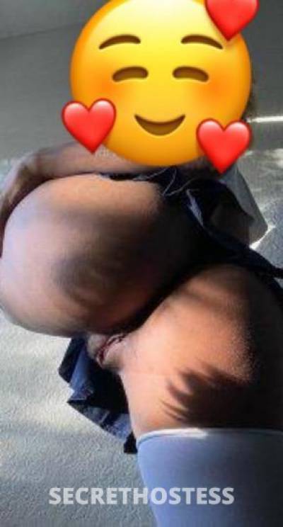25 year old Escort in South Bend IN E R F E C T &amp; ay