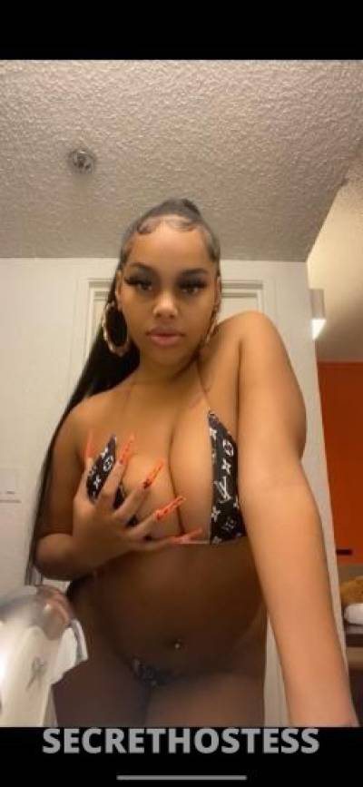 21Yrs Old Escort Los Angeles CA Image - 2