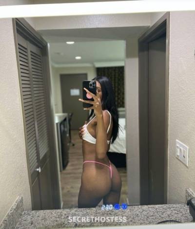 22 Year Old American Escort Sacramento CA Brown Hair Brown eyes - Image 1