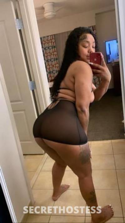 23 year old Escort in Modesto CA Juicy cali treat available now