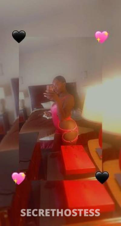 23 year old French Escort in Inland Empire CA incall&amp;outcall facetime shows