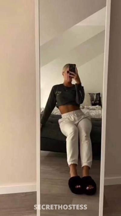 19 year old Australian Escort in Perth TODAY only! Genuine young blonde Aussie uni student