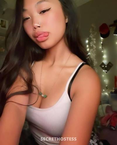 23 year old Escort in Aeroglen Cairns Touring here for short stay hot sexy amazing service