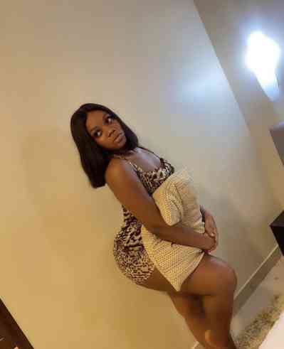 25Yrs Old Escort Size 14 45KG 145CM Tall Kumasi Image - 1