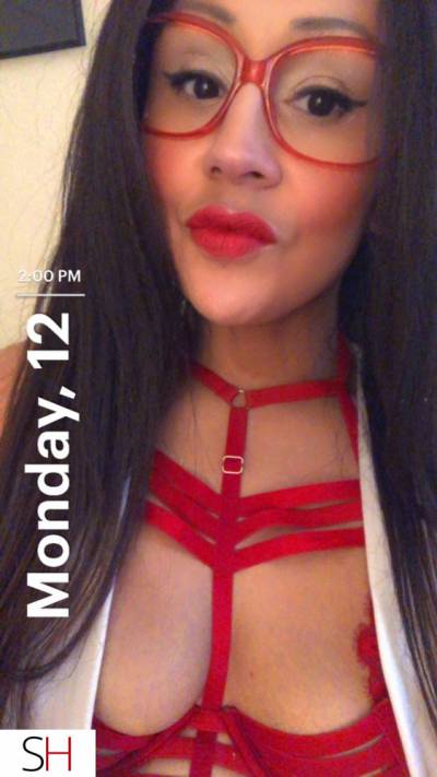 34 year old Escort in Winnipeg Incall Avail. Now! Sexy Scarlette Sue Dwntwn Wpg