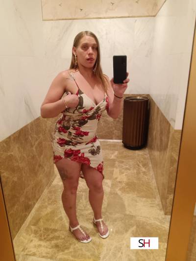 ALEXiS  WHiTE - Slim CURVY IN All best places in Las Vegas NV