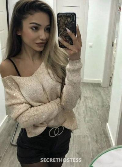25 year old Escort in Clayton Melbourne single mum needs some donations