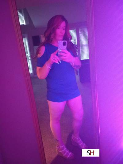 30 Year Old Caucasian Escort Atlanta GA Brunette - Image 1