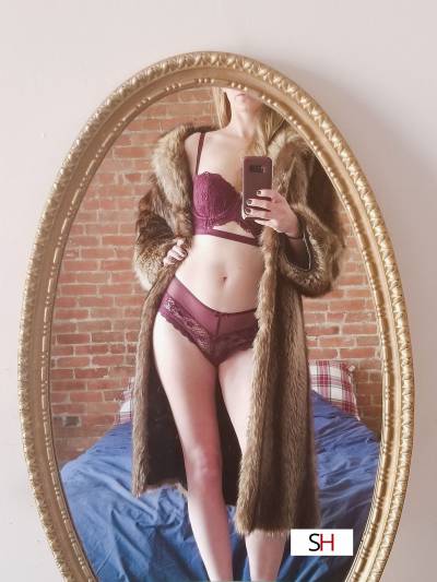 Mae 20Yrs Old Escort Size 8 179CM Tall Montreal Image - 11