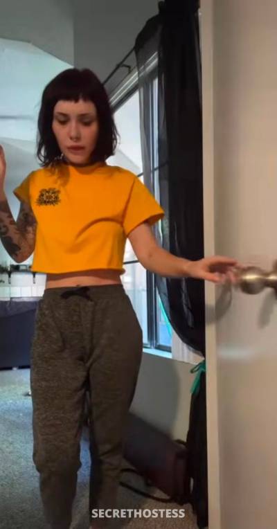 26 year old Asian Escort in Colorado Springs CO Sexy?❤️Escort Service available for cuddle, body rubs, 