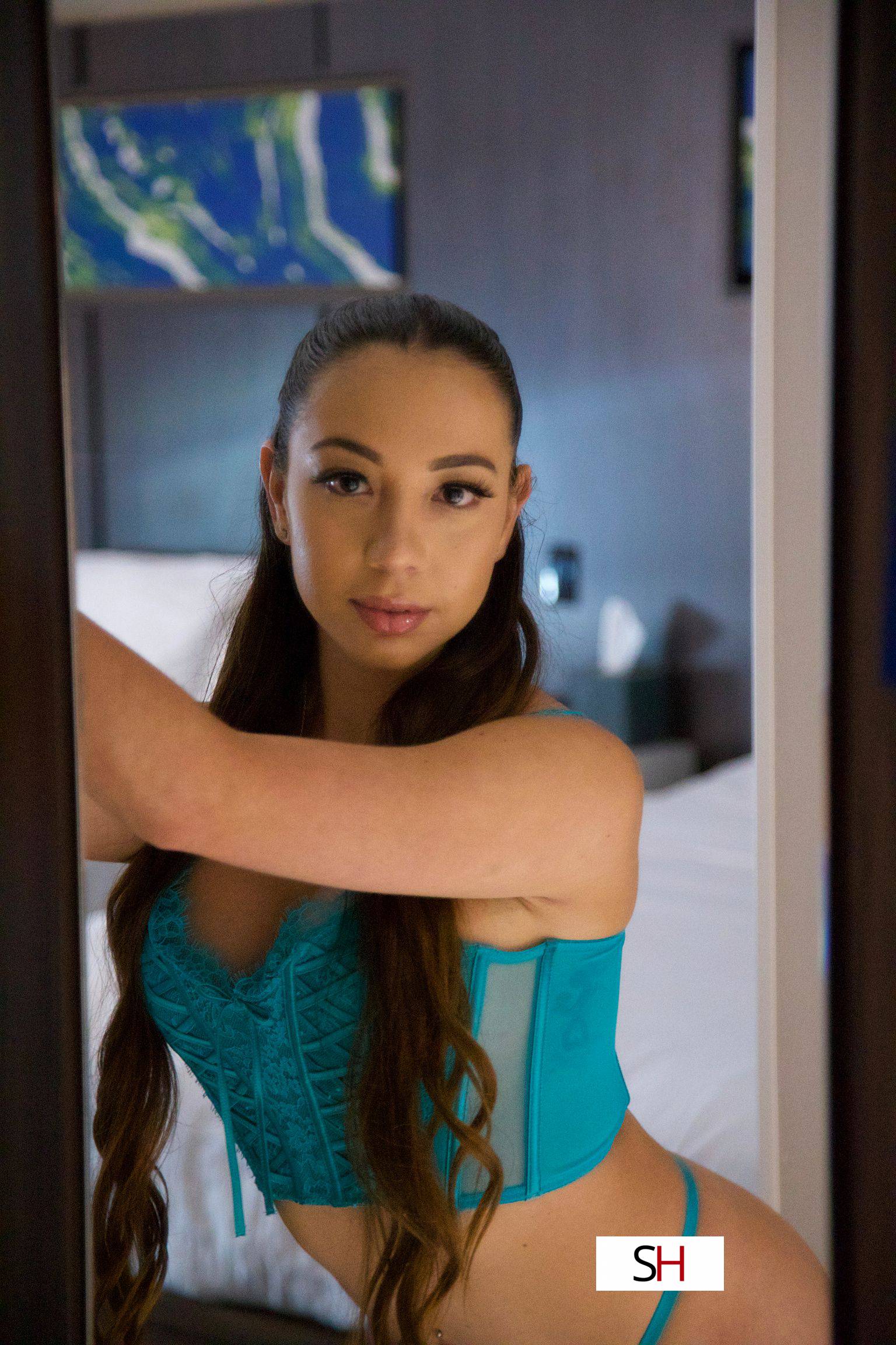 Explosive Onlyfans Content: Elissa Victoria'S Secret Life! - ujwjug0