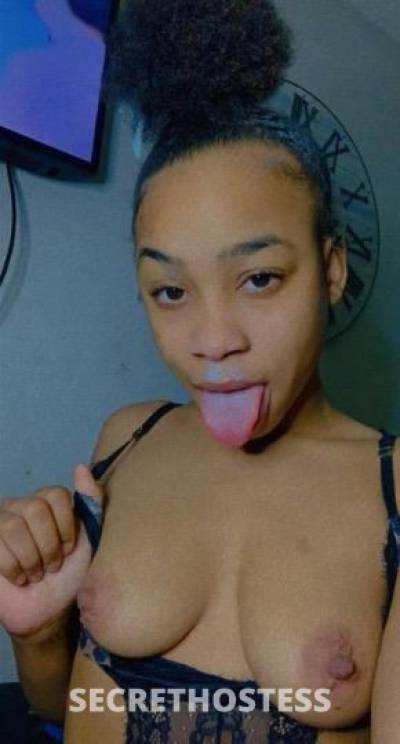 24Yrs Old Escort Springfield IL Image - 1