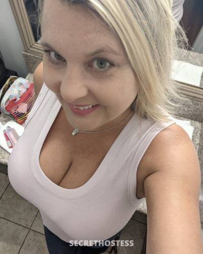 Sexy Sweet MILF in Riverside CA