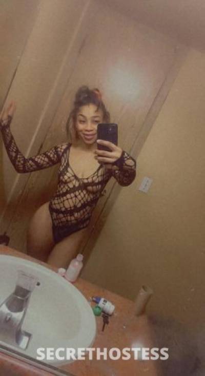 23Yrs Old Escort Milwaukee WI Image - 1