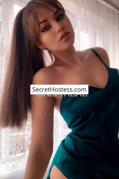 26 Year Old Caucasian Escort Luxembourg City Brown Hair - Image 2