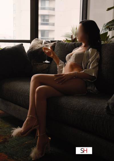 Hallie 20Yrs Old Escort Size 8 167CM Tall Ottawa Image - 2