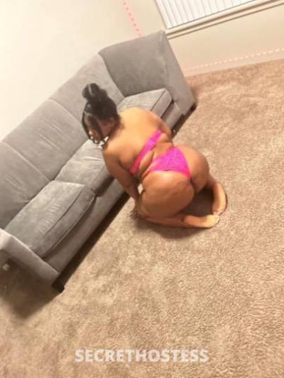 24 year old Cambodian Escort in Everett WA My lanii Adore NO BAREBACK NO ANAL NO GFE CALL ME NOW