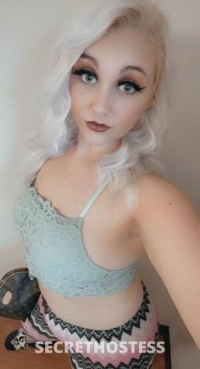 27 year old Escort in New River Valley VA HoT Yeang Sexy Ebony girl Looking FOR special Blowjob And i 