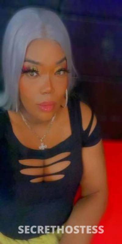 35 year old Chinese Escort in Richmond VA Feel This Wet Tongue Trick your Big Treat Soak in this 