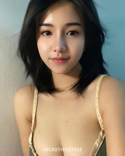20 year old Escort in Thornlie Perth Smile is my name, I will make you smile also