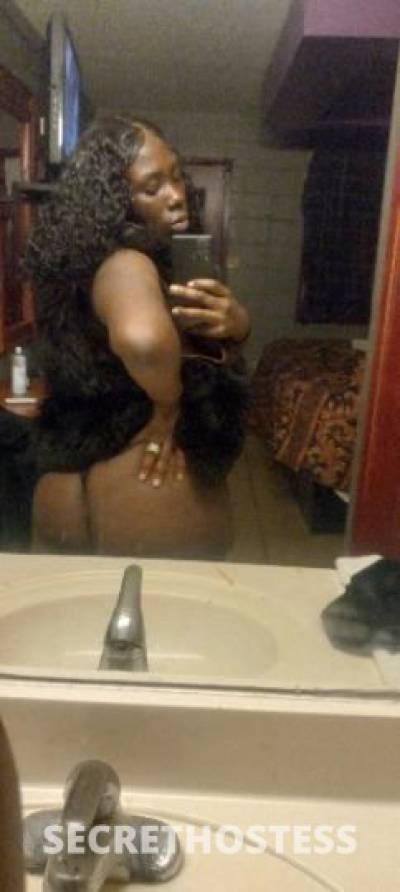 21 year old Escort in Memphis TN lets gooo