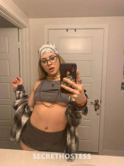 27 year old Escort in Albany GA I m available for outcall and incall services