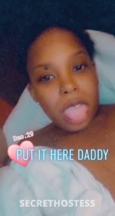 29 year old Escort in Memphis TN Best head and pussy eva one teeth missing bandit