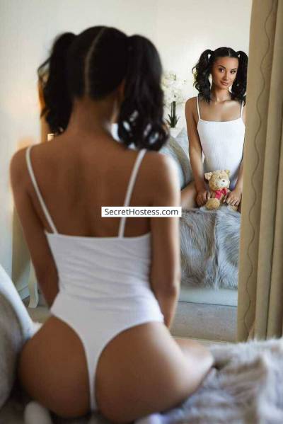 19Yrs Old Escort London Image - 3