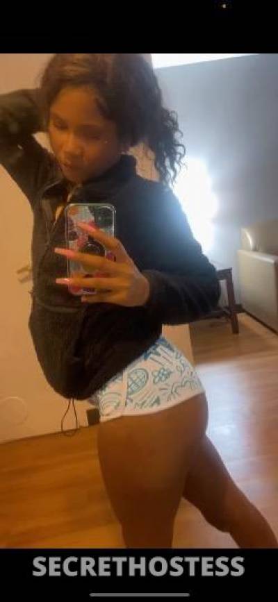 23 year old Escort in Chicago IL Squirt queen incalls only