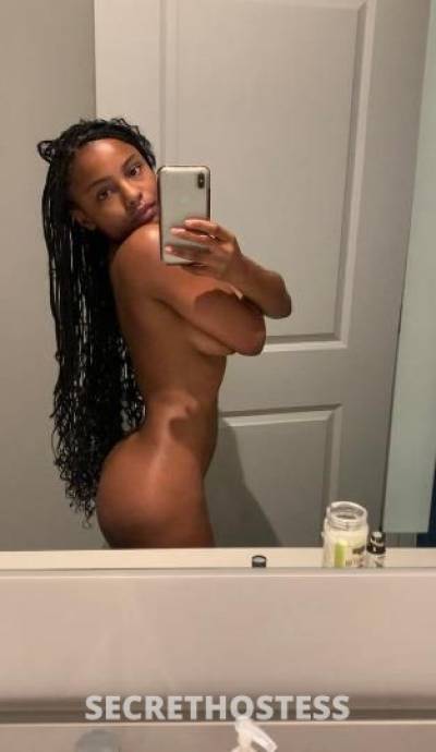 25 year old Escort in Louisville KY Horny Ebony Queen Ready For Hookup InCall OutCall Car Fun 
