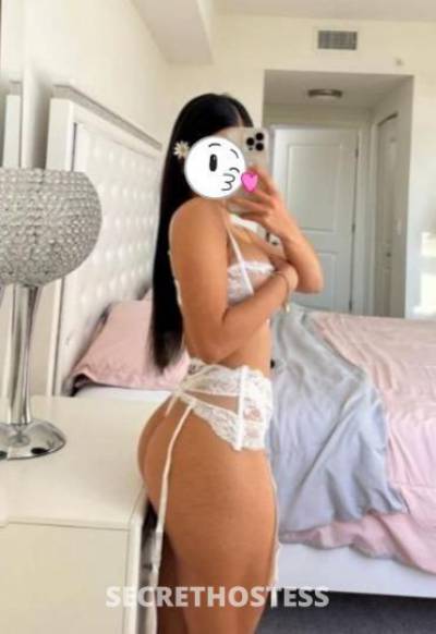 27 Year Old Latino Escort Chicago IL - Image 4