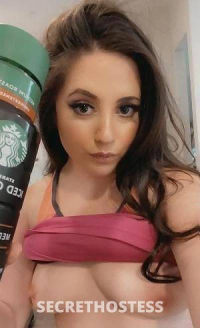 29 year old Escort in Lansing MI Available 24 7 Horny Tight Pussy READY SU CK FU CK Incalls 
