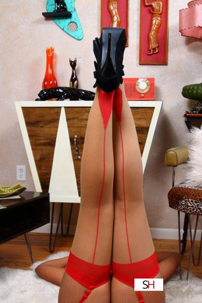 40 year old Puerto Rican Escort in Houston TX Genesis Nicole - Perfect Pinup