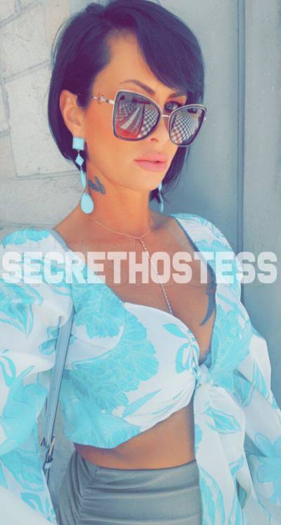 41 year old Asian Escort in Naples FL Zoey