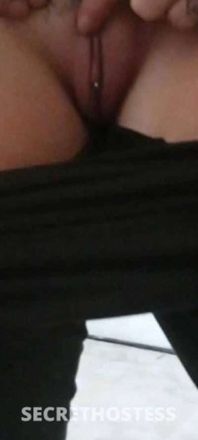 27 year old Escort in Detroit MI beautiful blonde
