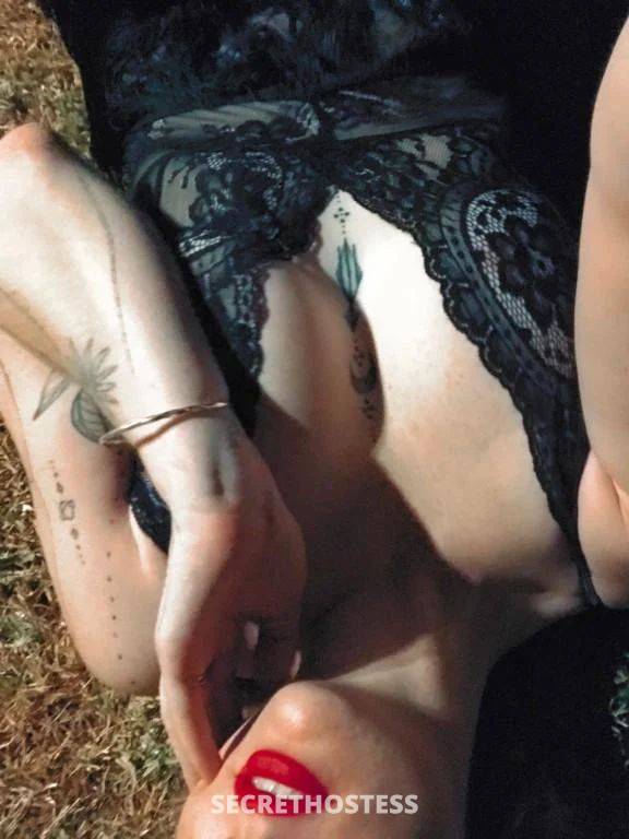 22Yrs Old Escort Size 8 Perth Image - 2