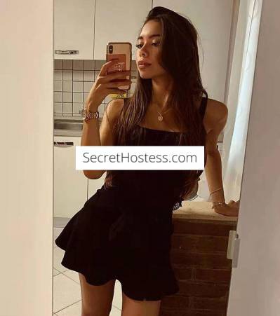 19 year old Escort in Sydney little young student.i love sex all the time
