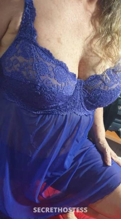 Mature aussie erin in Rockhampton