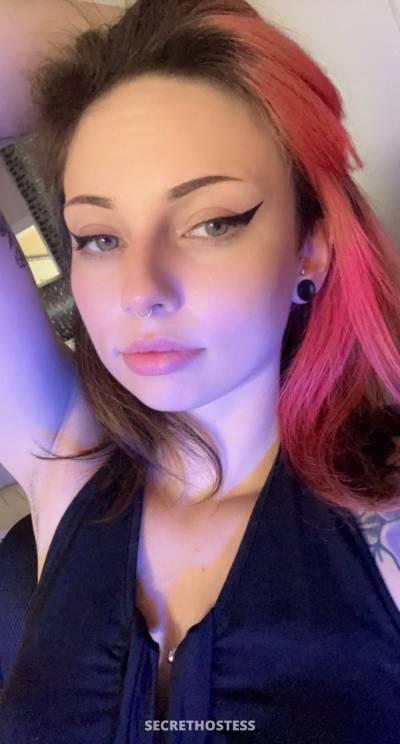 0 year old Escort in Detroit MI Cayla