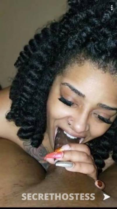 24 year old Escort in Memphis TN Quickie Queen Available 24 7