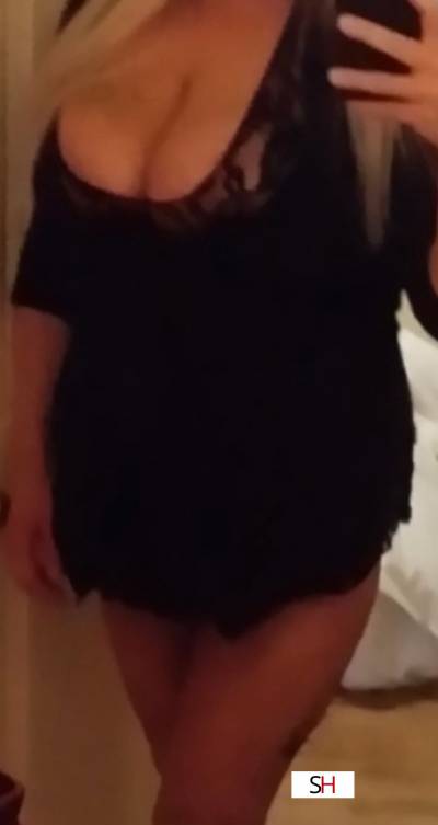 30 Year Old White Escort Austin TX Blonde Green eyes - Image 9