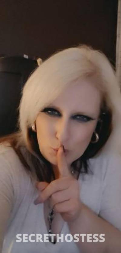 45 year old Escort in San Diego CA Look whos back And more ready than ever