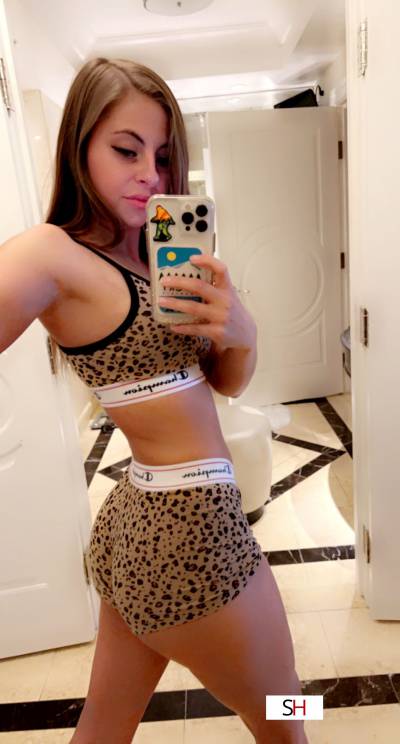 Bunny 20Yrs Old Escort 165CM Tall Chicago IL Image - 4
