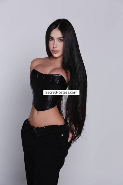 28 year old Caucasian Escort in West London London Melbourne